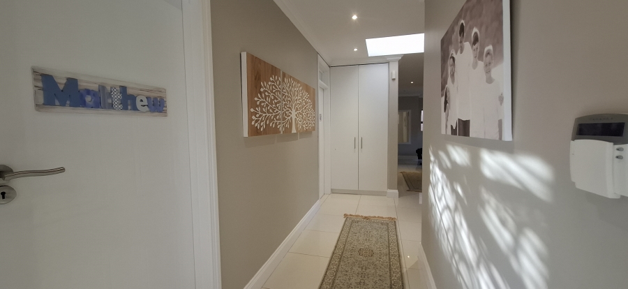 4 Bedroom Property for Sale in Gonubie Eastern Cape